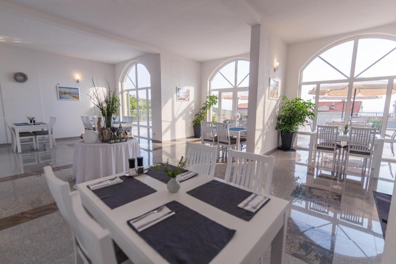White Stone Villa Promajna Exterior photo